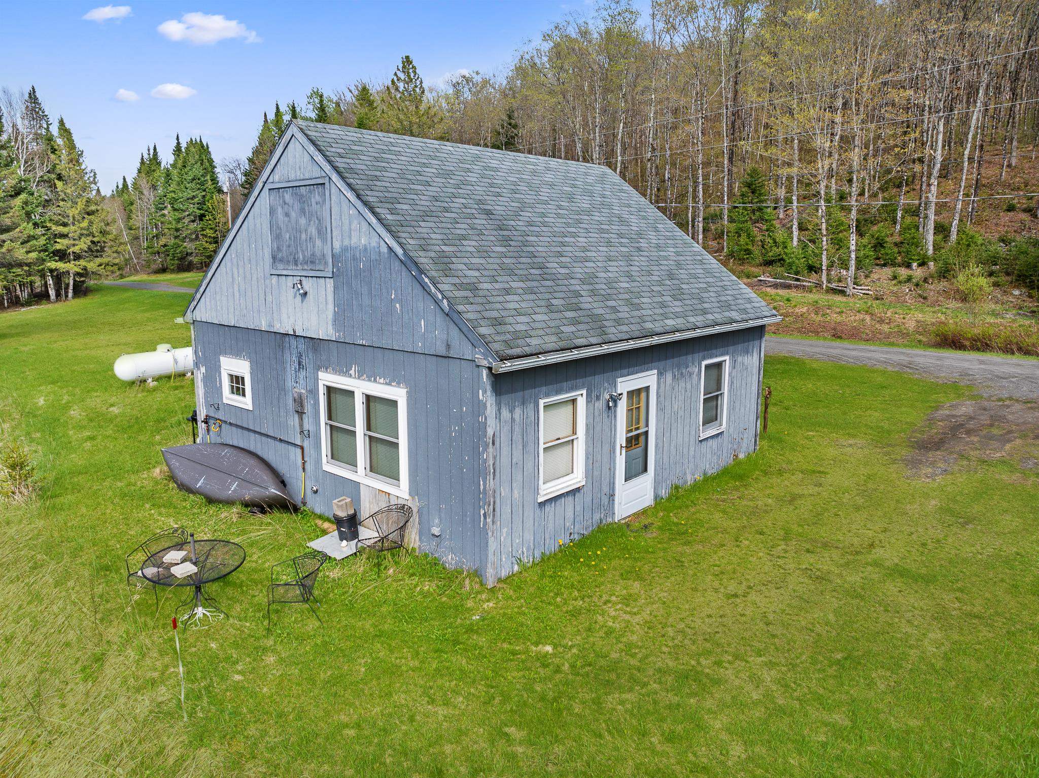 131 Daniel Beard Road Pittsburg, NH 03592 - Photo 9 of 27
