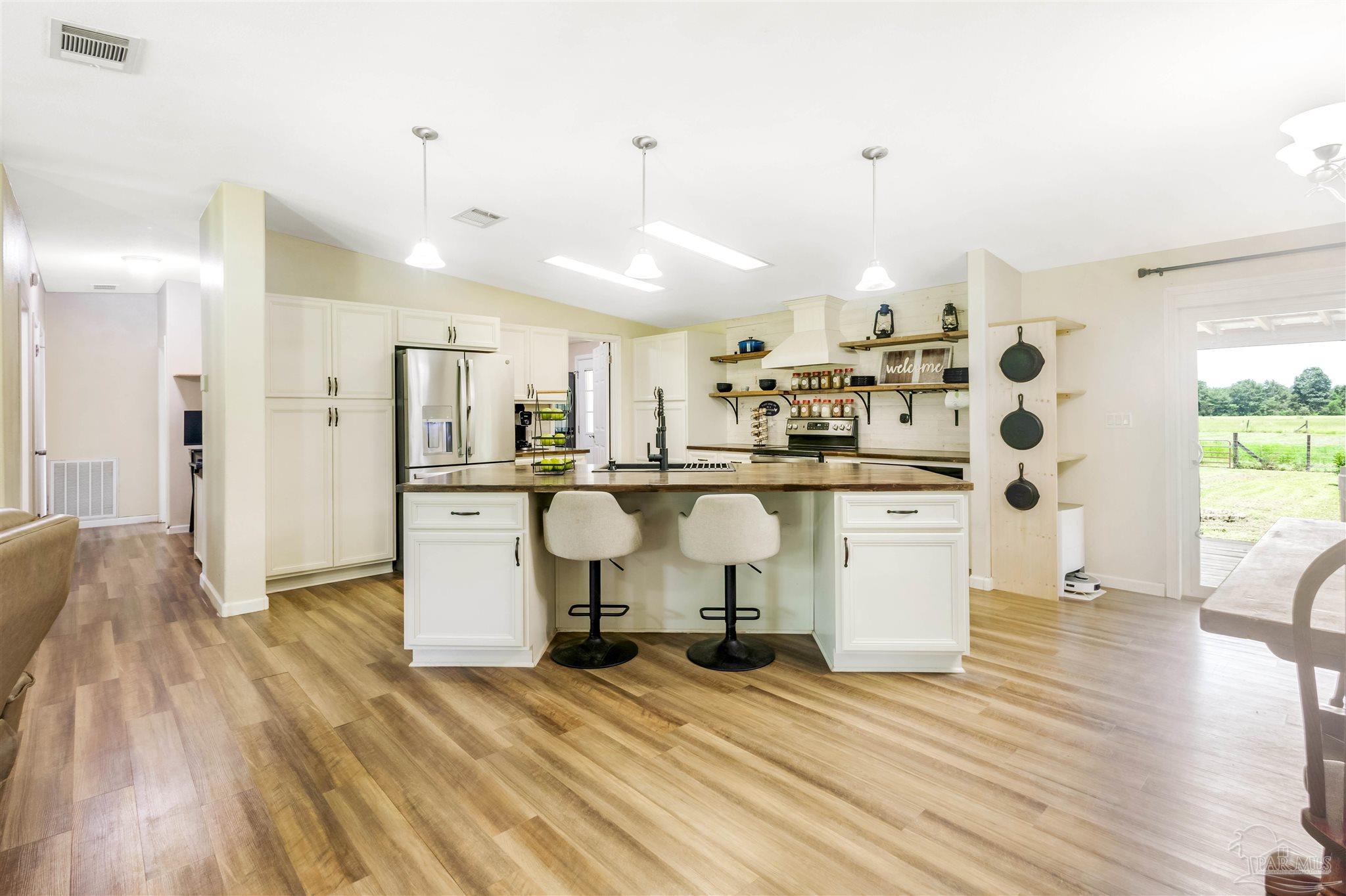 390 Brooks Road Baker, FL 32531 - Photo 13 of 58