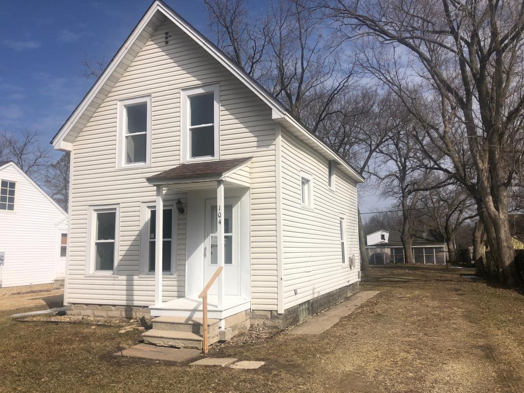 104 Clinton Street Austin, MN 55912 - Photo 1 of 1 Gallery Image 1