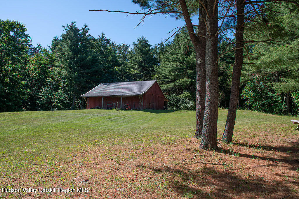 578 Fischer Road Kinderhook, NY 12106 - Photo 8 of 43 DSC_7498