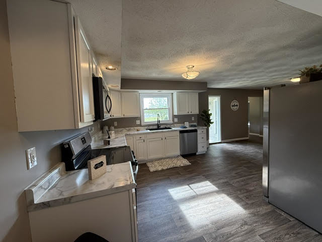 1102 Bailey Lane Benton, IL 62812 - Photo 11 of 54 Gallery Image 11