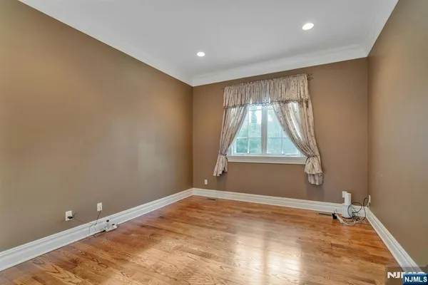 $4,200,000 | 29 North Church Road, Saddle River, NJ 07458