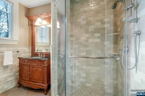 $4,200,000 | 29 North Church Road, Saddle River, NJ 07458