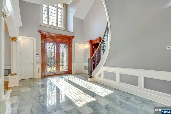 $4,200,000 | 29 North Church Road, Saddle River, NJ 07458