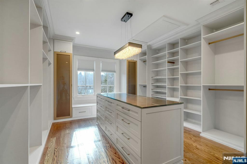 29 North Church Road Saddle River, NJ 07458 - Photo 26 of 47