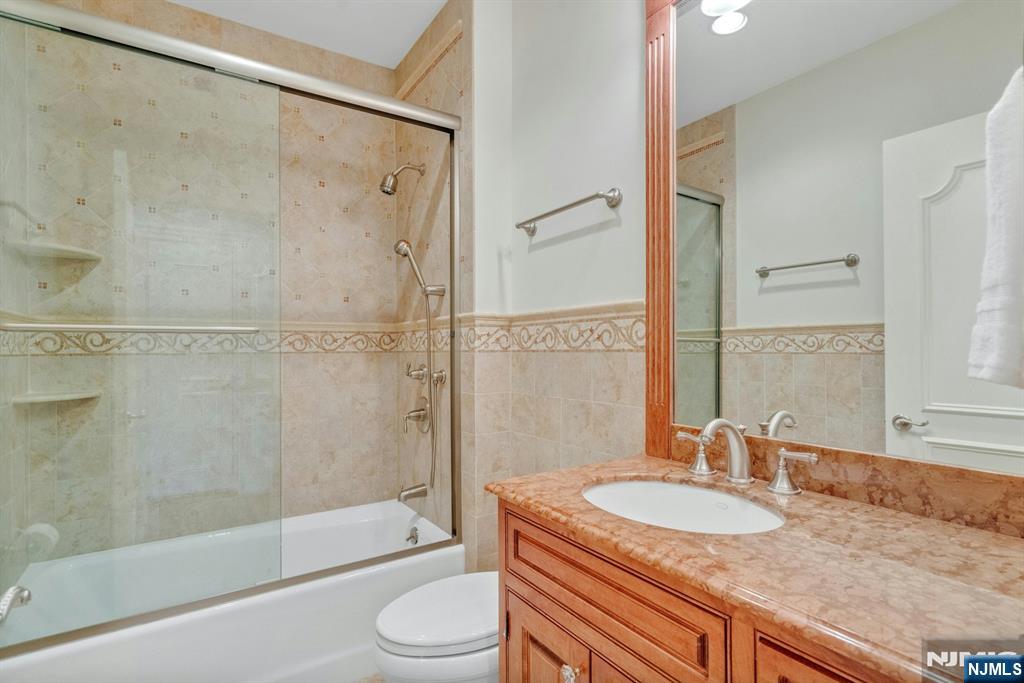 29 North Church Road Saddle River, NJ 07458 - Photo 29 of 47