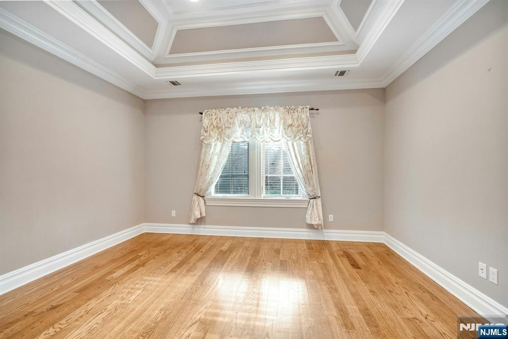 29 North Church Road Saddle River, NJ 07458 - Photo 30 of 47