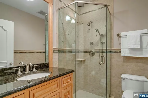 $4,200,000 | 29 North Church Road, Saddle River, NJ 07458