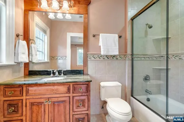 $4,200,000 | 29 North Church Road, Saddle River, NJ 07458