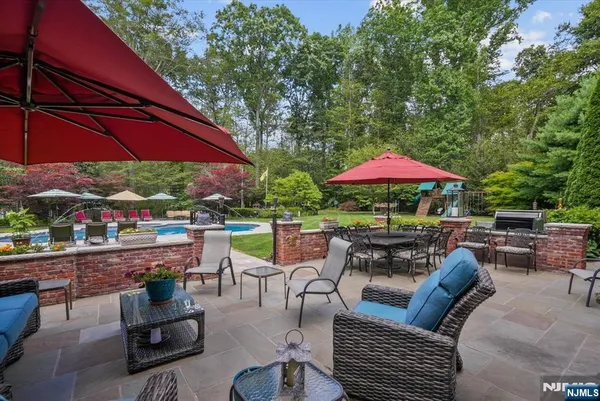 $4,200,000 | 29 North Church Road, Saddle River, NJ 07458