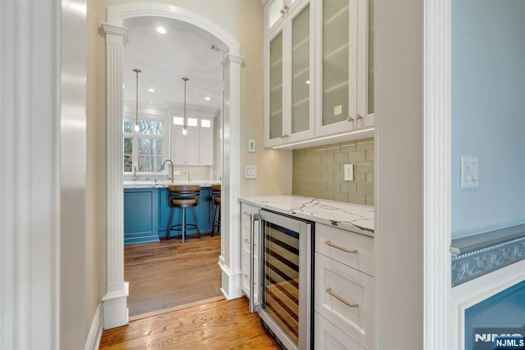 29 North Church Road Saddle River, NJ 07458 - Photo 8 of 47