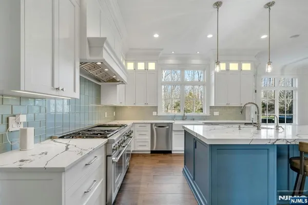 $4,200,000 | 29 North Church Road, Saddle River, NJ 07458