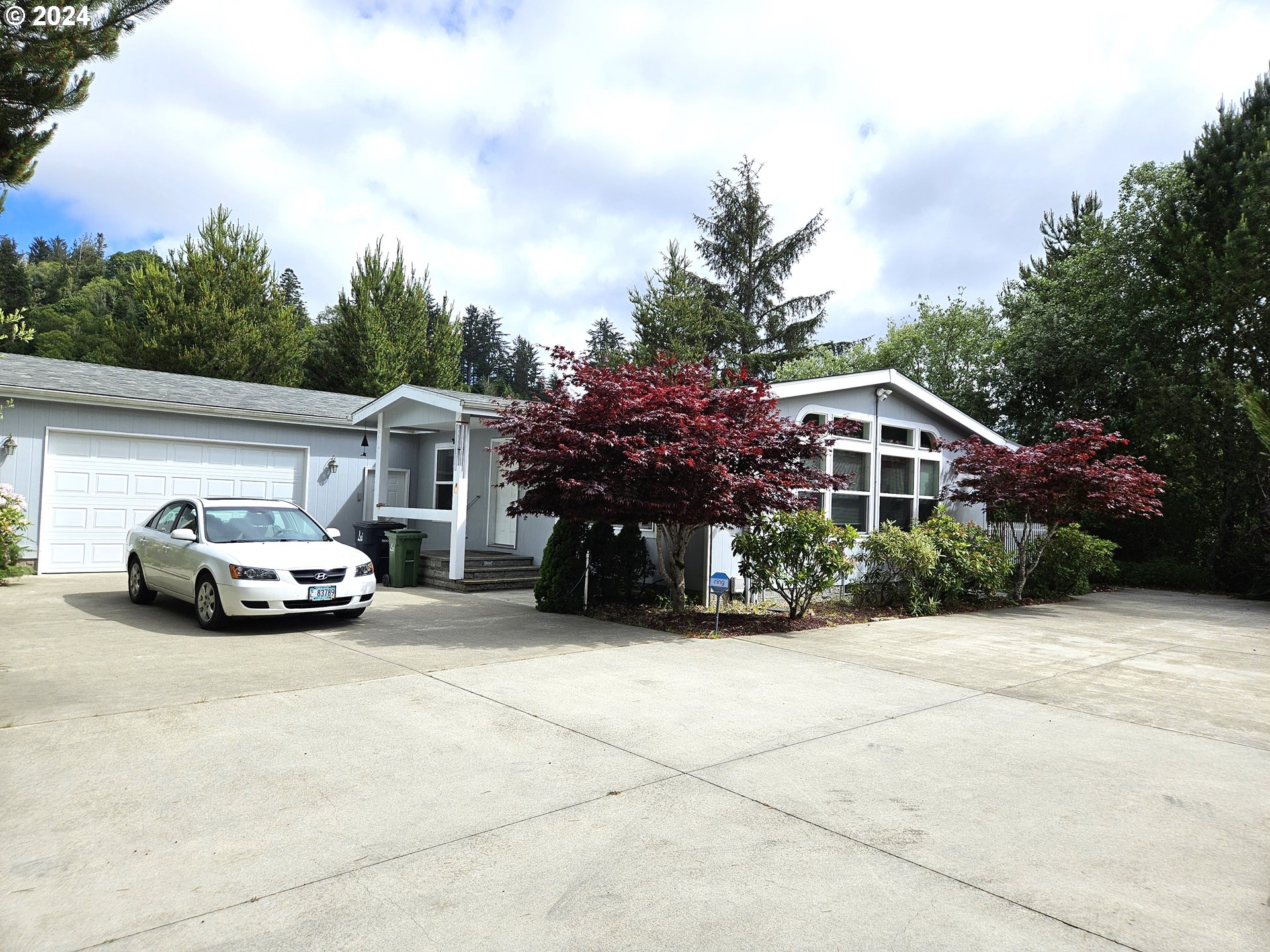 1875 North Lake Road Lakeside, OR 97449 - Photo 2 of 19 Gallery Image 2