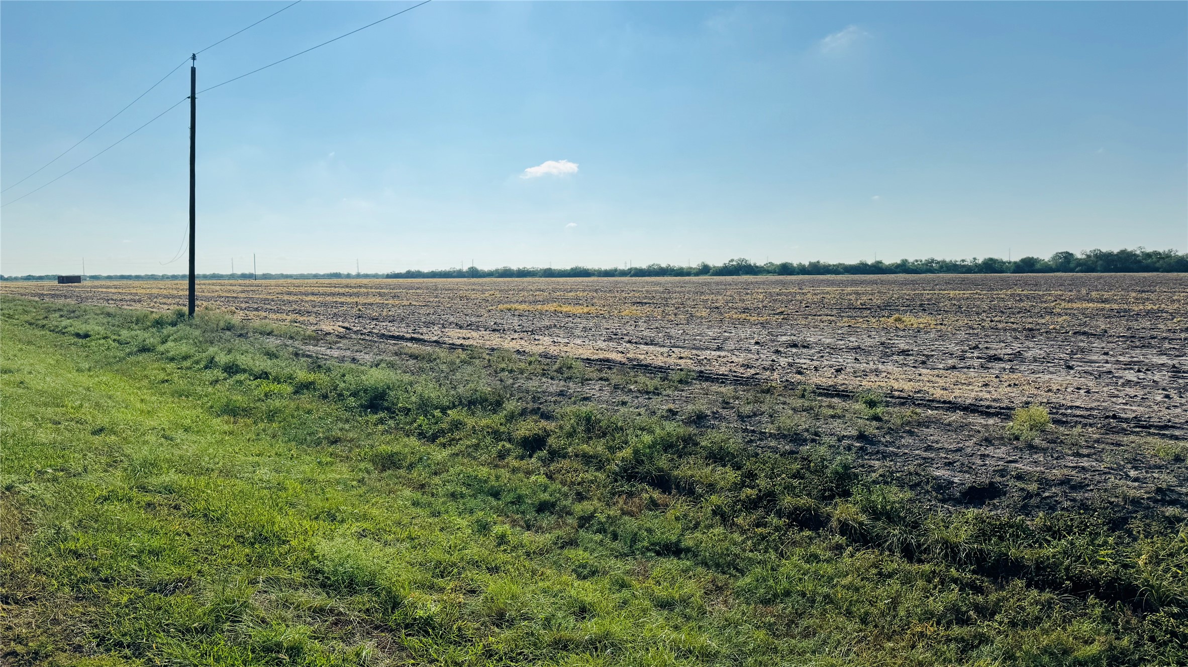 Lot 1 County Road 798 Sinton, TX 78387 - Photo 8 of 9 a view of a lake view