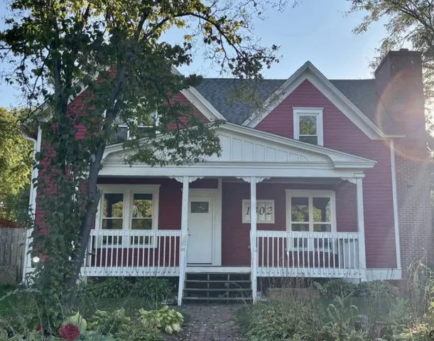 $489,900 | 1302 2nd Street, Hudson, WI 54016