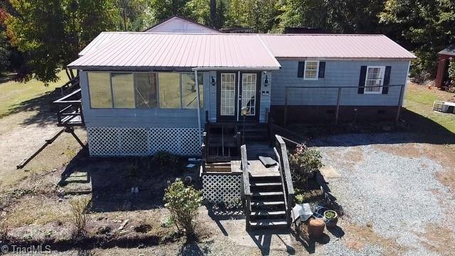 720 Hunt Road Lexington, NC 27292 - Photo 2 of 29 720 Hunt Rd Front View