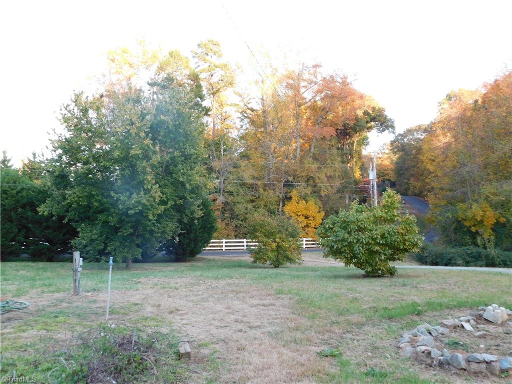 720 Hunt Road Lexington, NC 27292 - Photo 24 of 29 RV Hookup