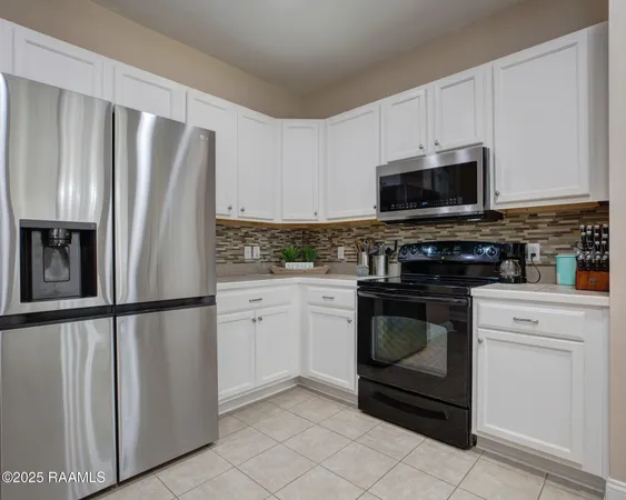 $247,500 | 103 Still Waters Road, Broussard, LA 70518