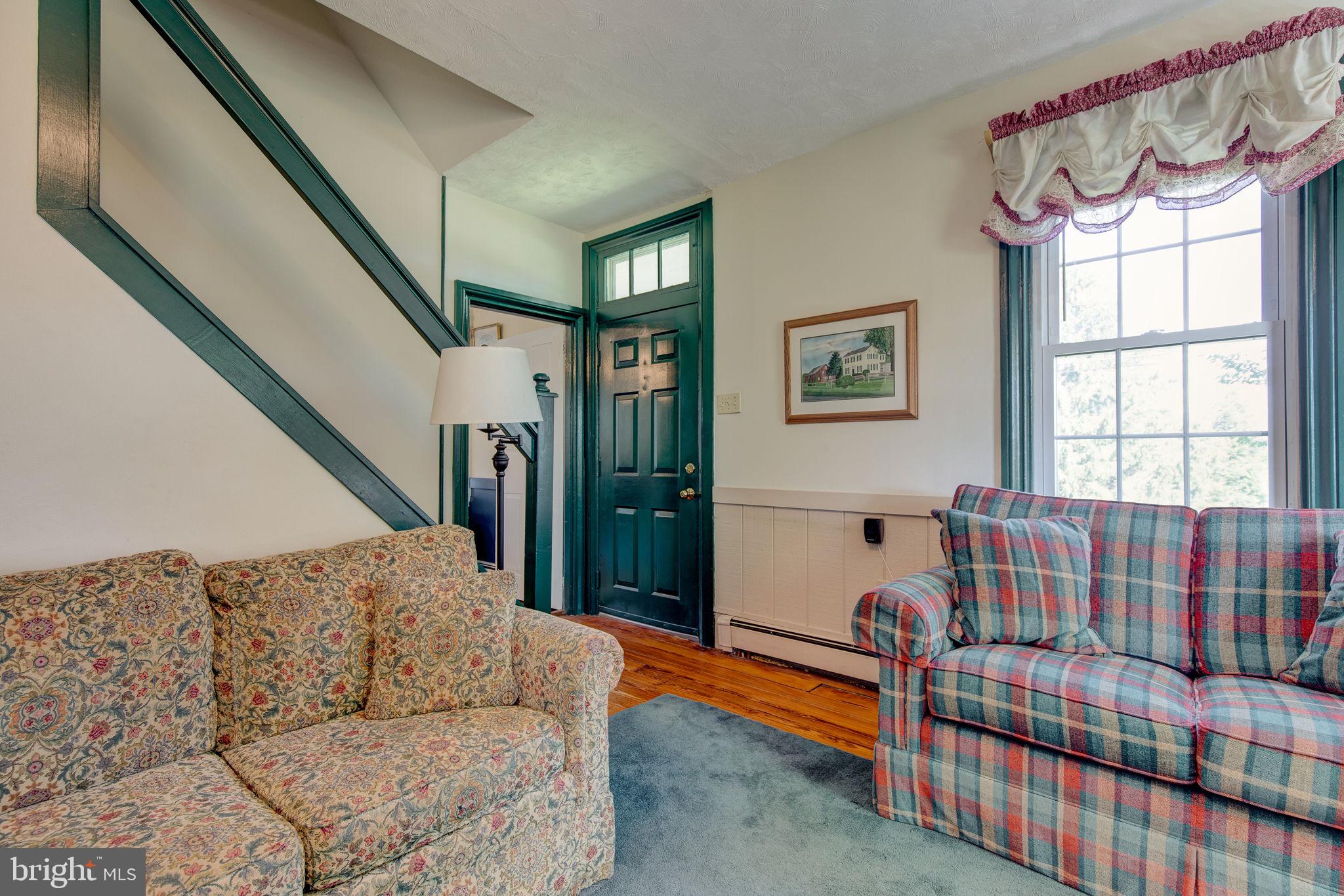 1375 Ferry Road Doylestown, PA 18901 - Photo 8 of 36 Living room
