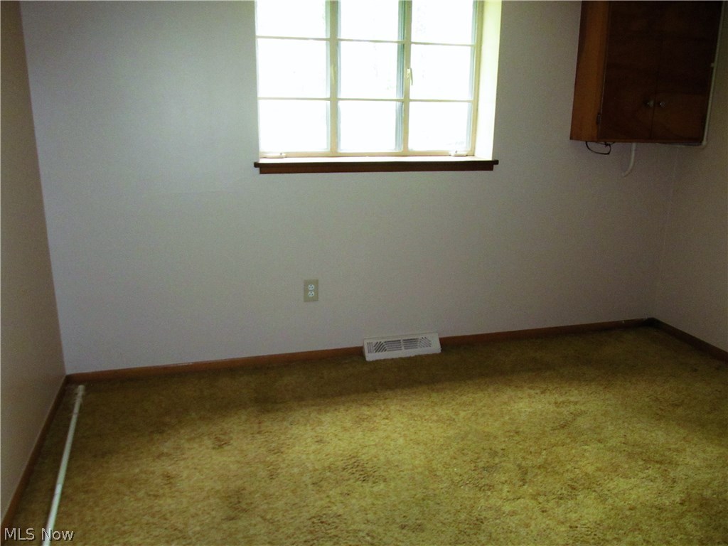 7690 Webster Road Middleburg Heights, OH 44130 - Photo 16 of 21