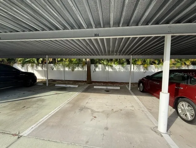 $1,495 | 631 North Orange Avenue, Unit 104, Sarasota, FL 34236