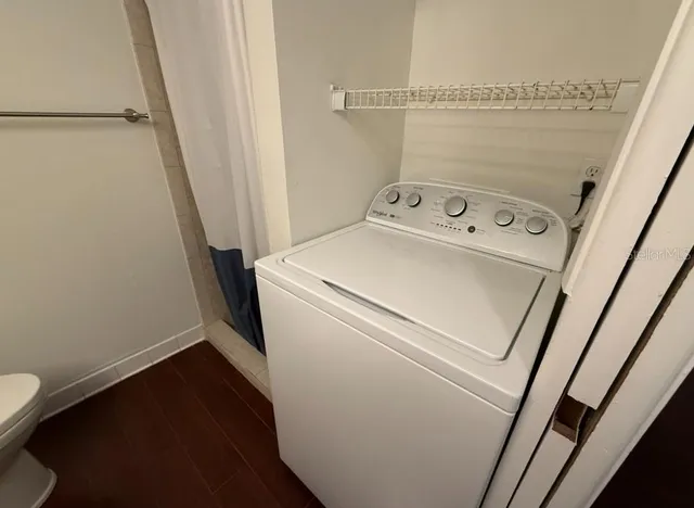 $1,495 | 631 North Orange Avenue, Unit 104, Sarasota, FL 34236