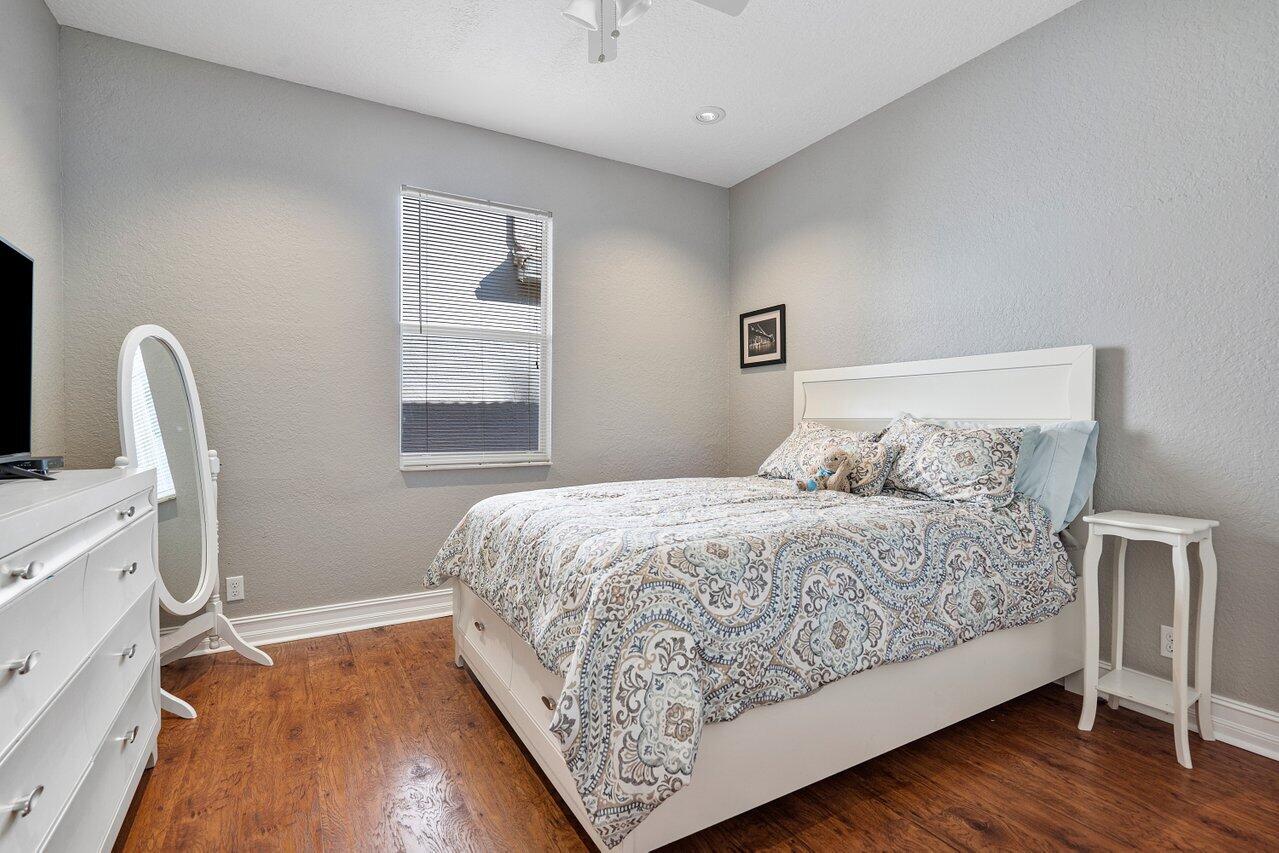 11435 Sea Grass Circle Boca Raton, FL 33498 - Photo 23 of 50 024-11435SeaGrassCircle-BocaRaton-FL-334