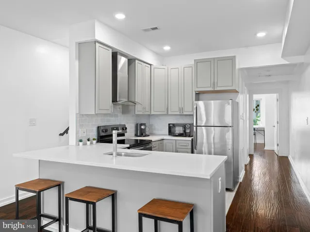 $980,000 | 1433 Ogden Street, Philadelphia, PA 19130