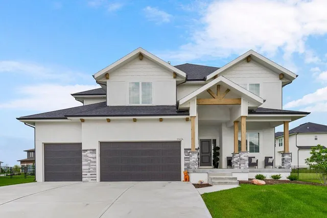$650,000 | 13404 West 177th Street, Overland Park, KS 66013