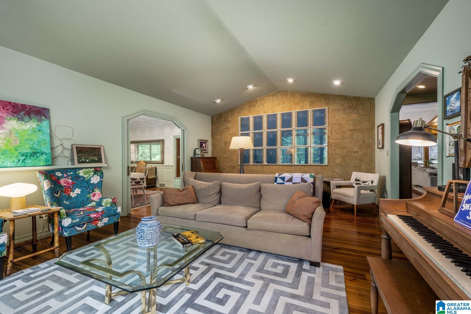 3343 Brookwood Road Birmingham, AL 35223 - Photo 23 of 86