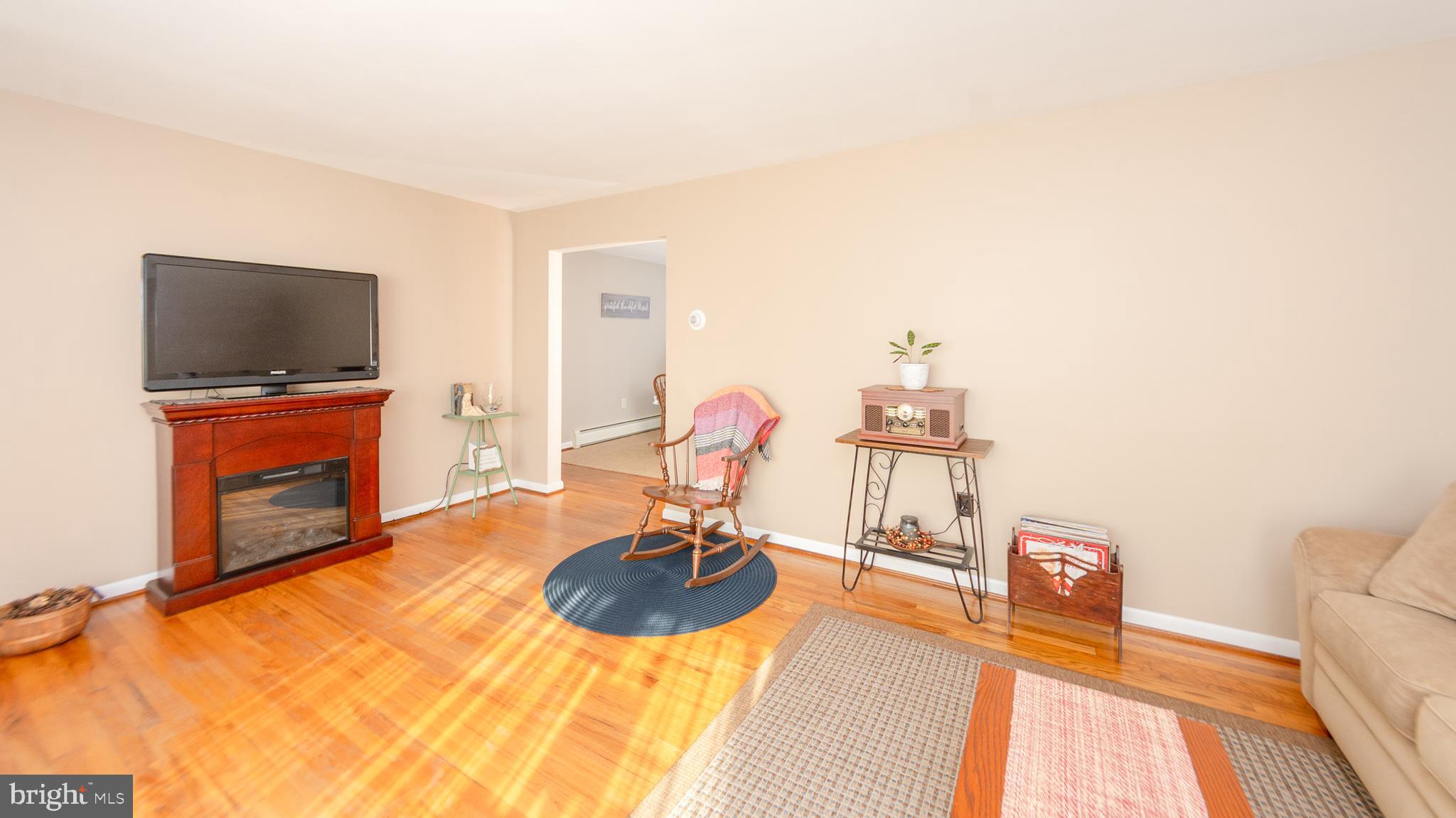 3949 Locust Grove Road Columbia, PA 17512 - Photo 8 of 36