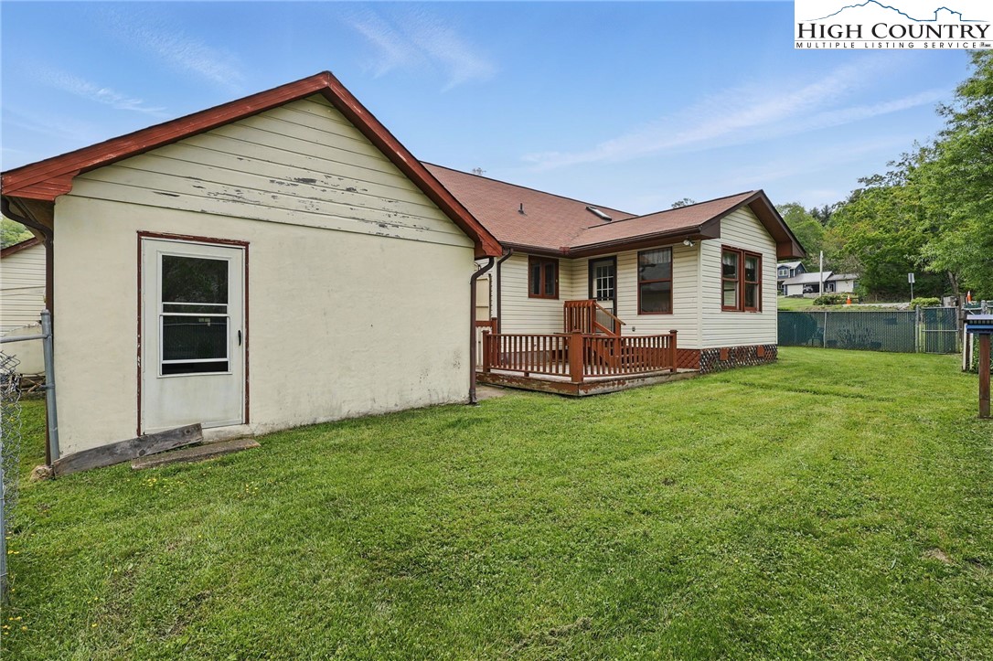 137 Clint Lewis Road Boone, NC 28607 - Photo 43 of 47