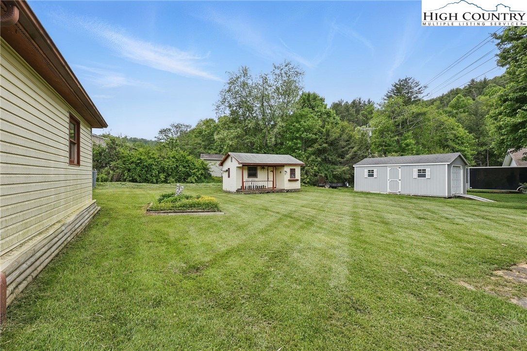 137 Clint Lewis Road Boone, NC 28607 - Photo 45 of 47