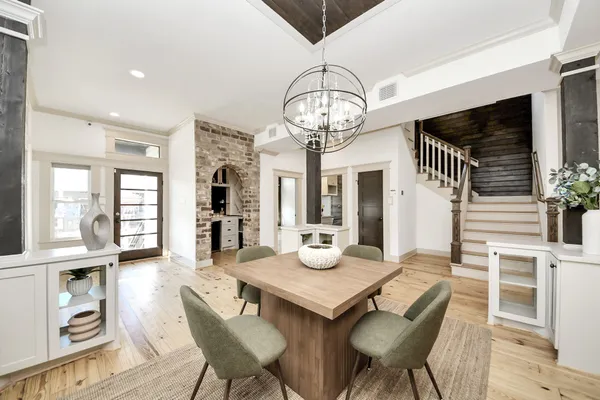 $799,999 | 1202 Archer Street, Houston, TX 77009