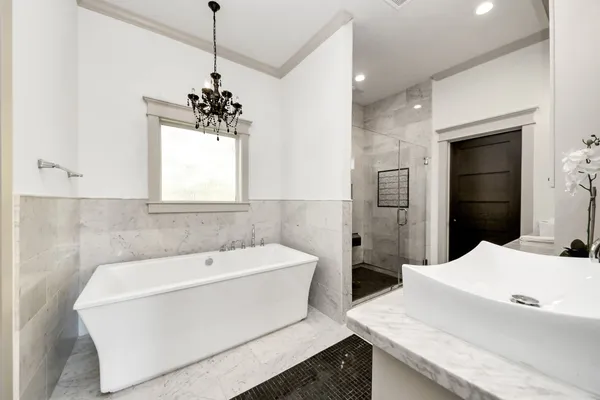 $799,999 | 1202 Archer Street, Houston, TX 77009
