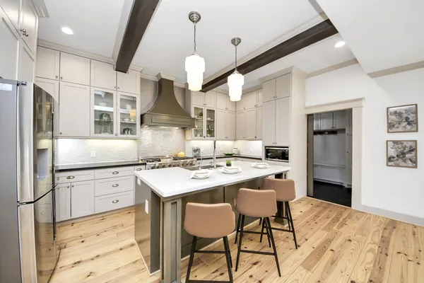 $799,999 | 1202 Archer Street, Houston, TX 77009