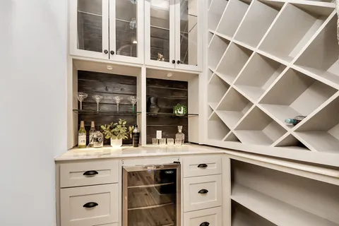 $799,999 | 1202 Archer Street, Houston, TX 77009