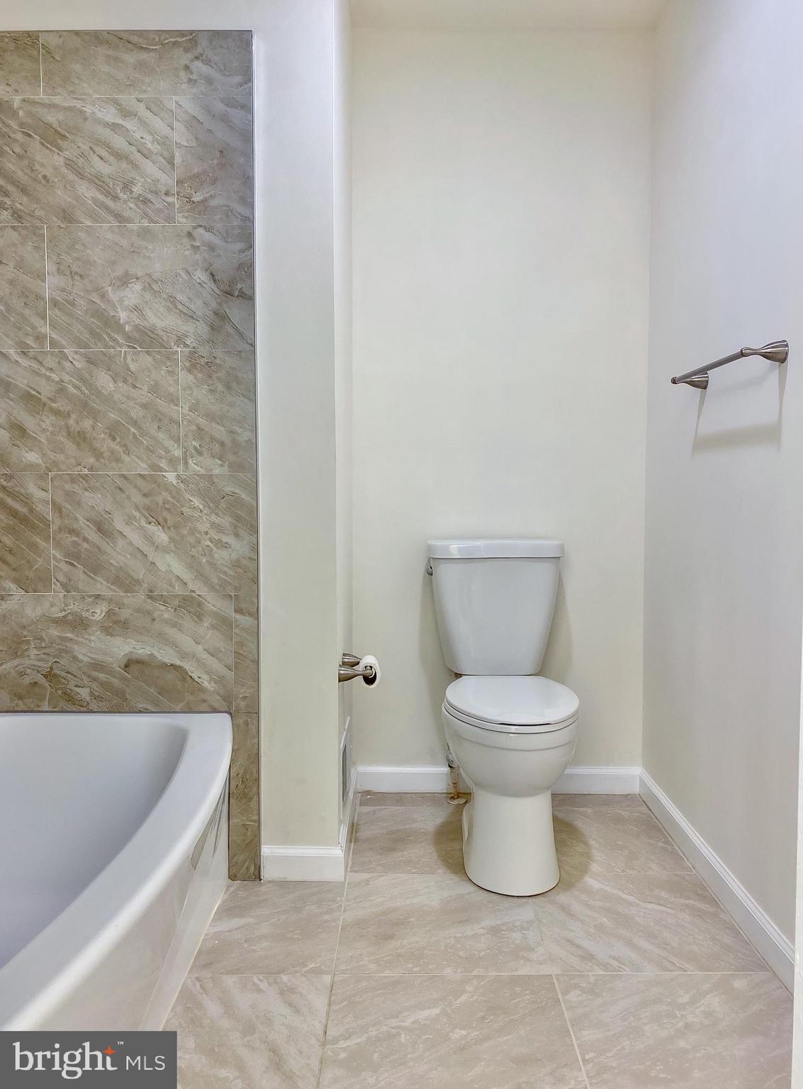2041 Putnam Road Halethorpe, MD 21227 - Photo 14 of 31
