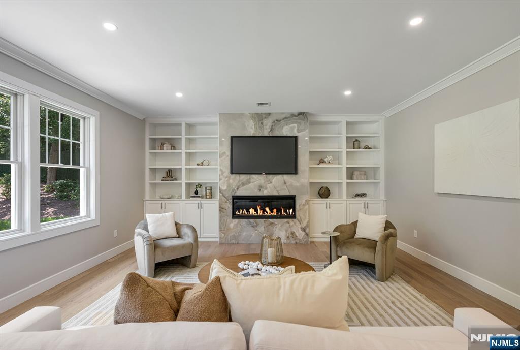 520 Clinton Avenue Wyckoff, NJ 07481 - Photo 13 of 50