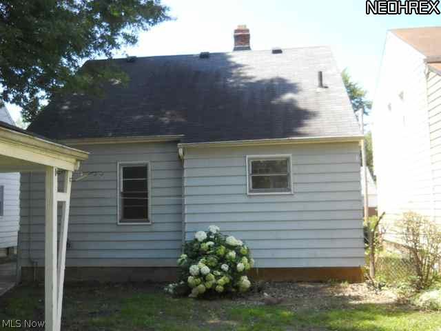 1019 Argonne Road Cleveland, OH 44121 - Photo 2 of 10