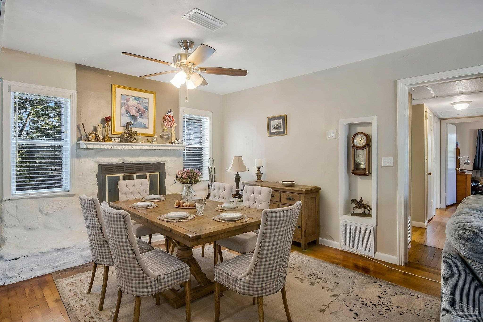 6589 Cedar Street Milton, FL 32570 - Photo 4 of 42