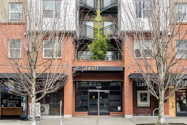 $419,000 | 1026 Northeast 65th Street, Unit 418, Seattle, WA 98115