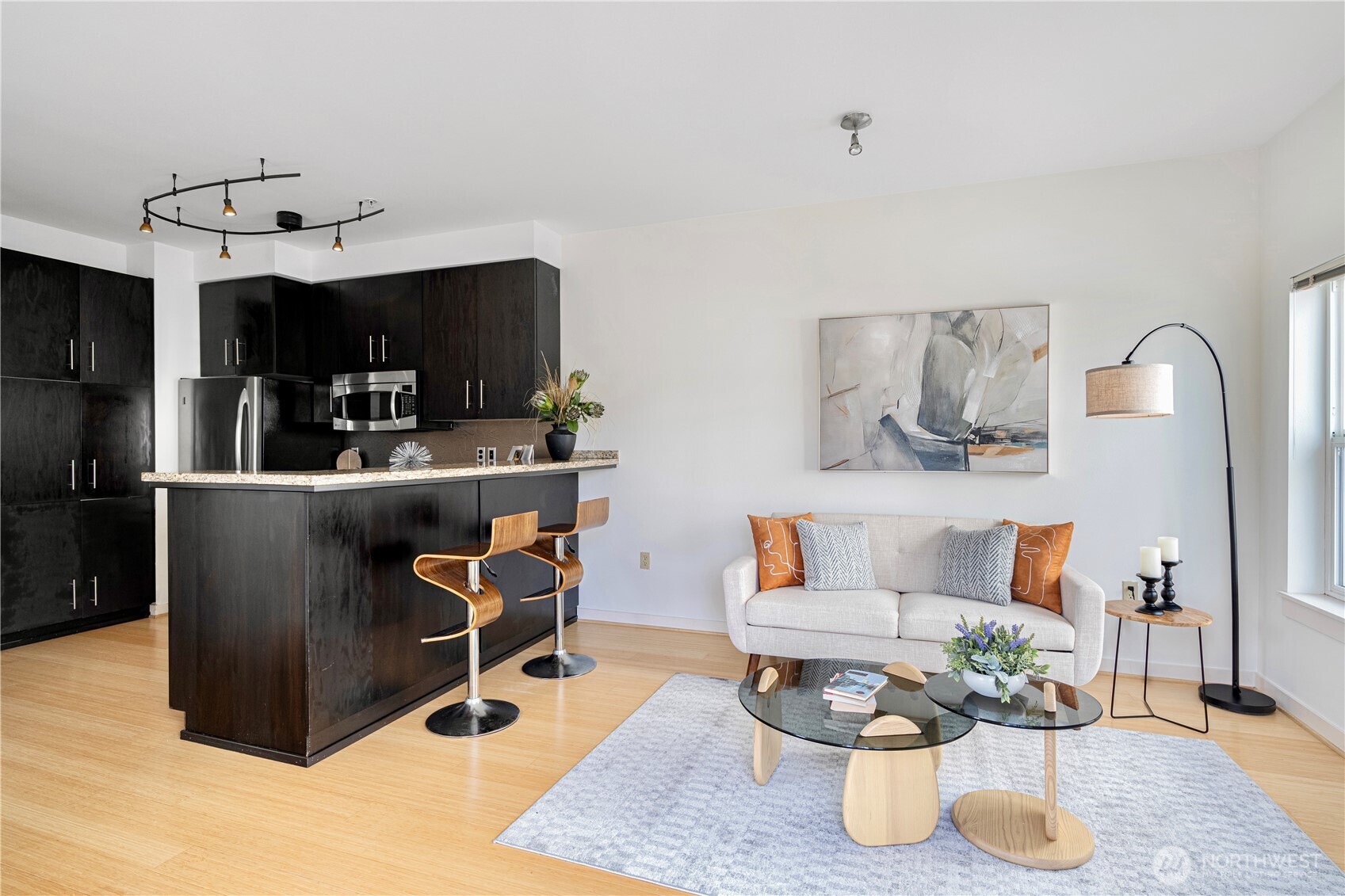 1026 Northeast 65th Street, Unit 418 Seattle, WA 98115 - Photo 5 of 25