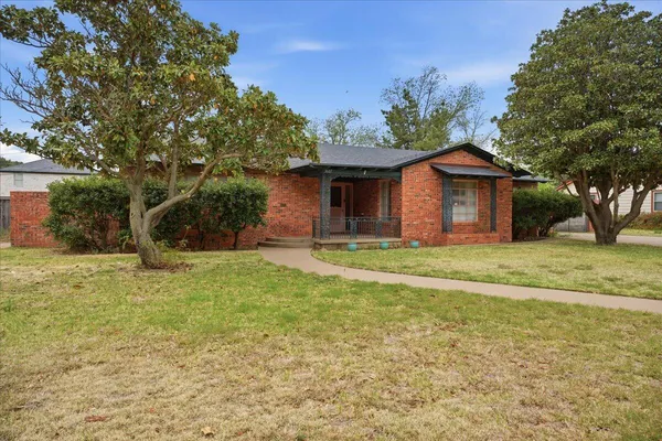 $255,000 | 3607 27th Street, Lubbock, TX 79410