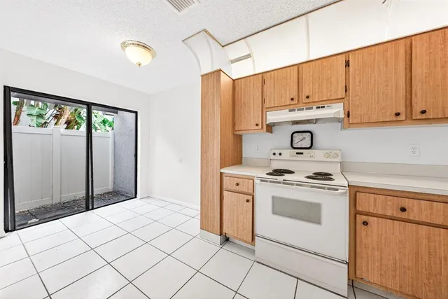 $299,900 | 2643 Northwest 42nd Avenue, Coconut Creek, FL 33066