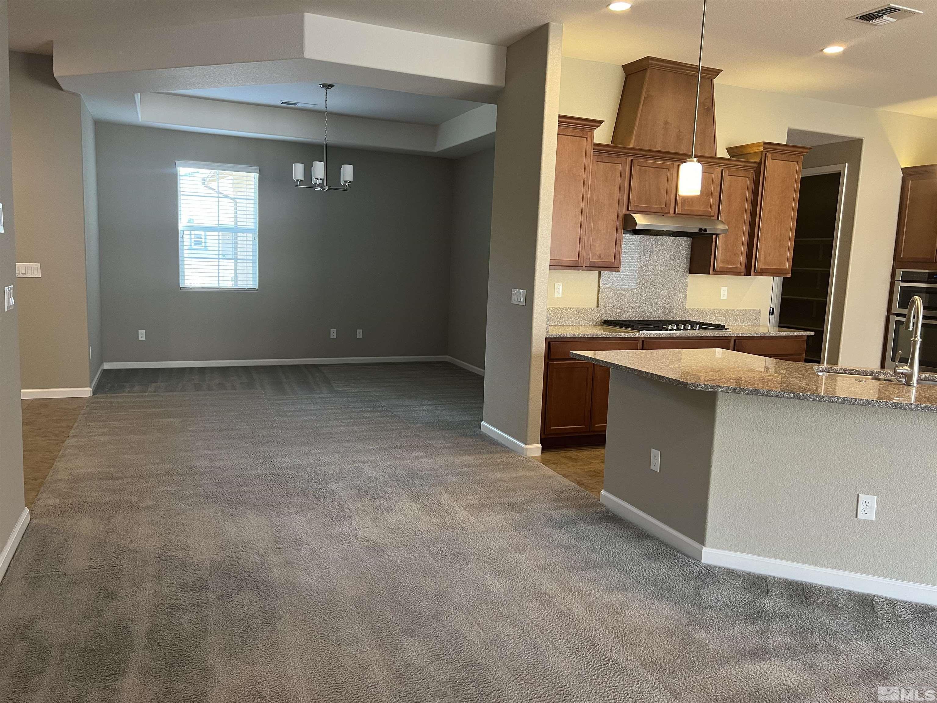 2176 Gazala Lane Reno, NV 89521 - Photo 5 of 14 Photo 5