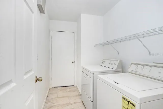 $359,000 | 517 Royal Ridge Street, Valrico, FL 33594