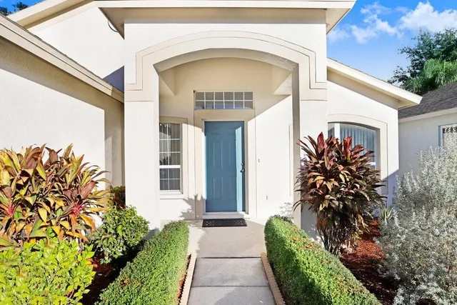 $359,000 | 517 Royal Ridge Street, Valrico, FL 33594