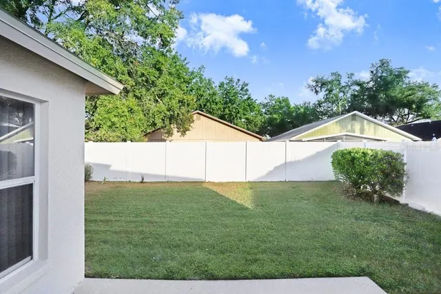 $359,000 | 517 Royal Ridge Street, Valrico, FL 33594