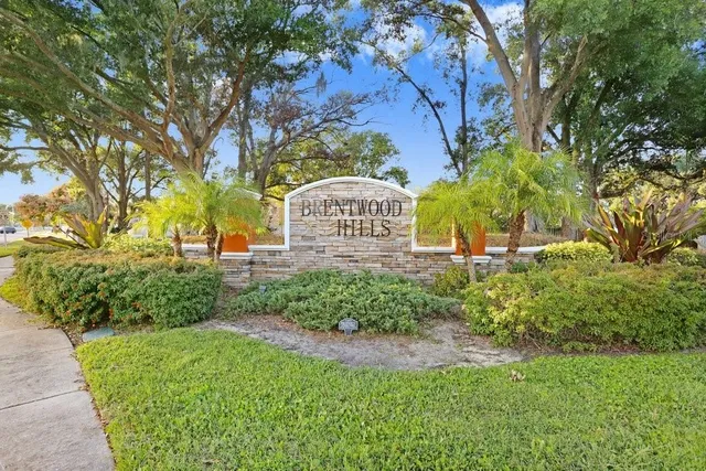 $359,000 | 517 Royal Ridge Street, Valrico, FL 33594